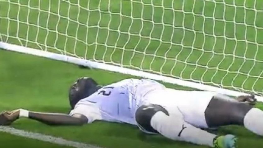 Video: Futbolista africano sufrió infarto y se desplomó en un partido de la Liga de Catar