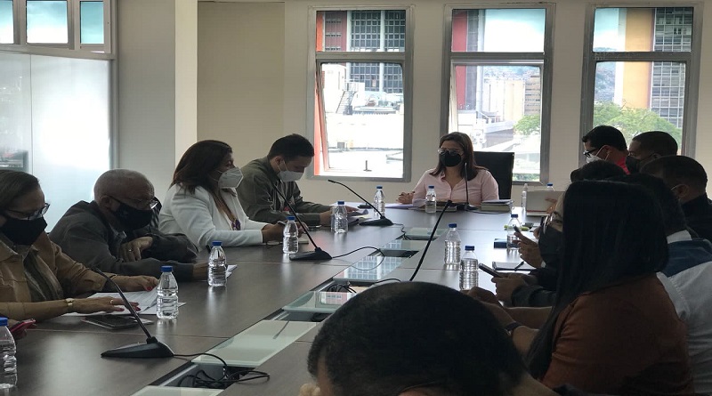 Designan autoridades de la Comisión Permanente para el Desarrollo de las Comunas de la AN