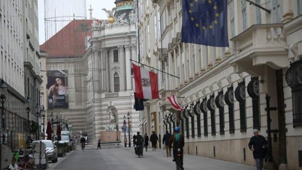 Austria interrumpe vacunación anticovid obligatoria