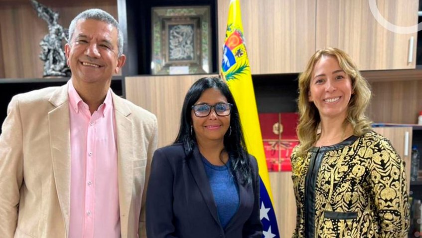 Gobierno Nacional y asociación de supermercados buscan fortalecer la economía del sector