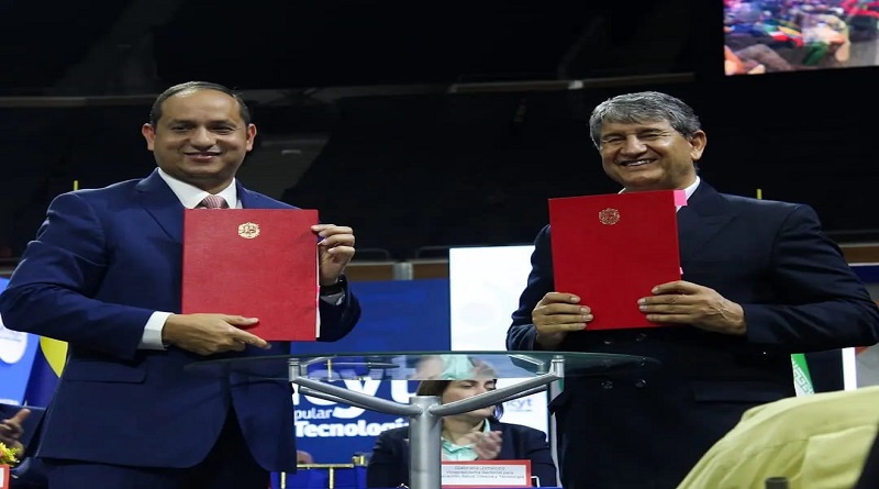 Venezuela e Irán firman acuerdos de entendimiento para impulsar industria automotriz