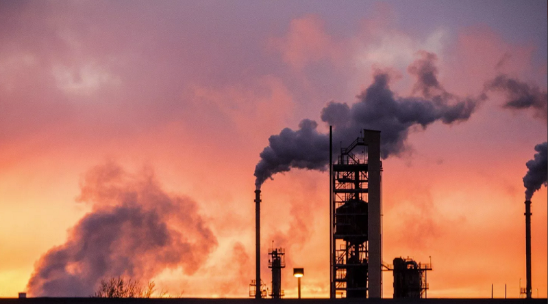 Indonesia evalúa comprar petróleo ruso para bajar la inflación