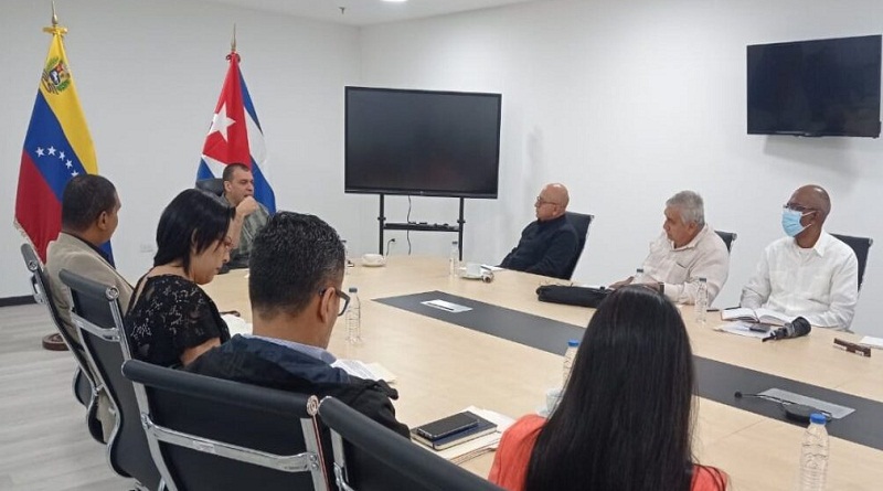 Venezuela y Cuba instauran líneas estratégicas para impulso del sector industrial