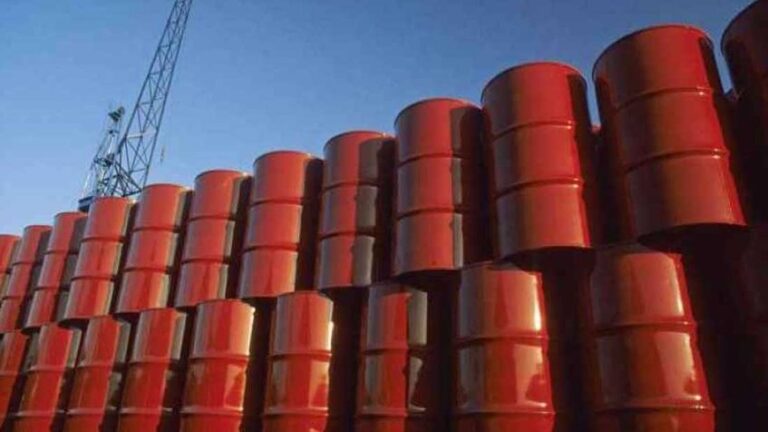 San Vicente y Granadinas recibirá 23 mil barriles de petróleo de Venezuela