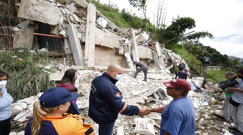 Continúa despliegue para atender a familias afectadas por lluvias en Miranda