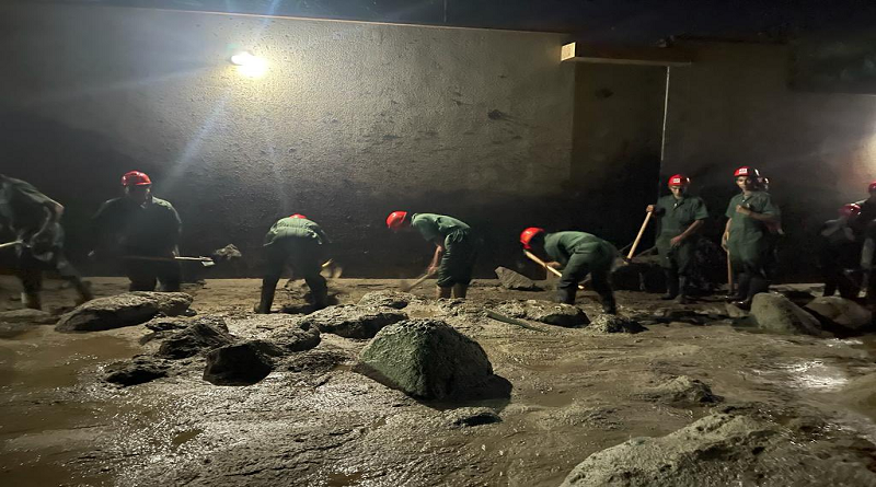 Ministro Padrino López reiteró apoyo de la FANB en El Castaño ante contingencia por aluvión