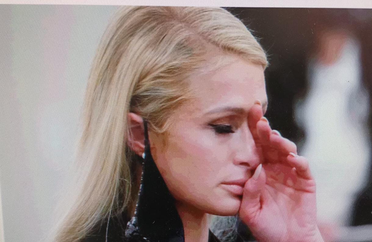 Paris Hilton sufrió abusos sexuales en un internado