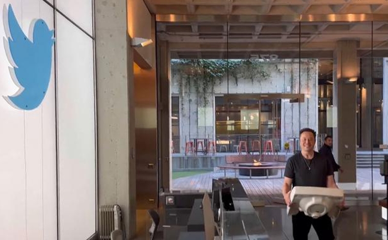 Elon Musk anunció que Twitter cobrará 8 dólares por los perfiles verificados