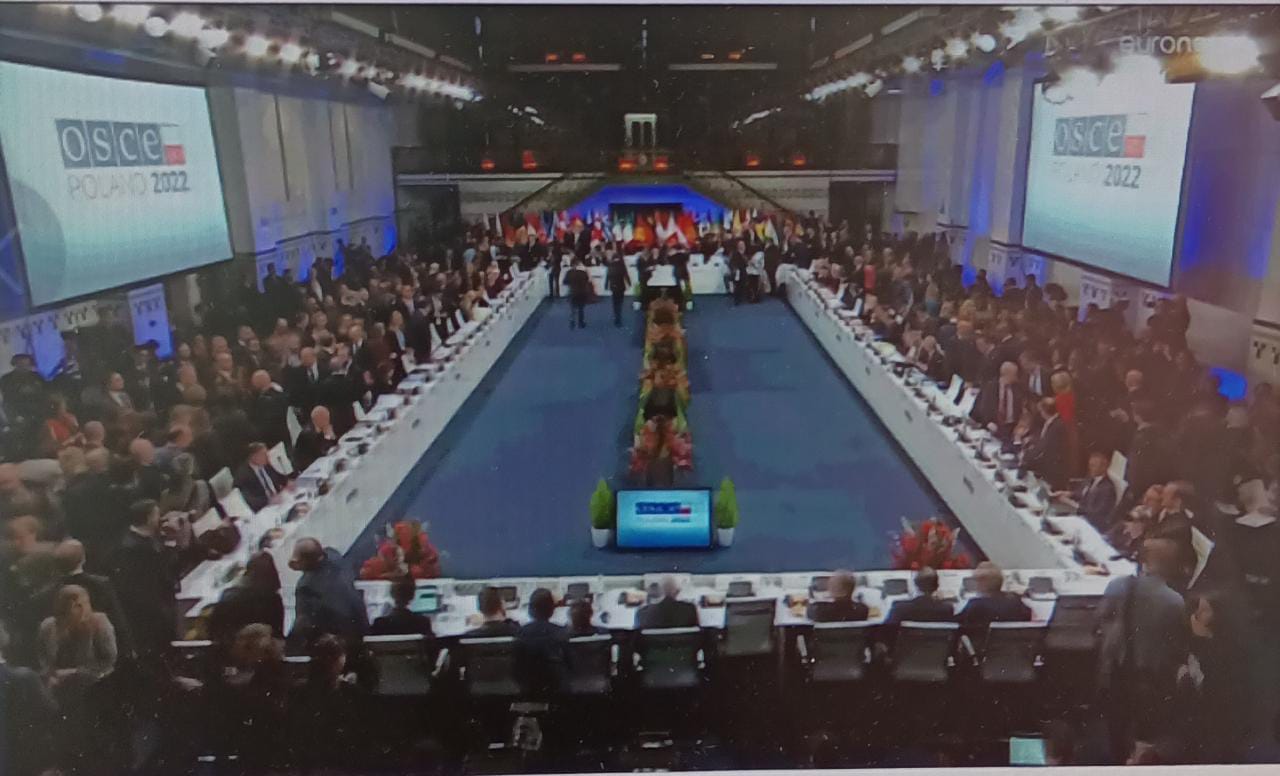 La OSCE trata los crímenes de guerra en Ucrania con el presupuesto vetado por Rusia