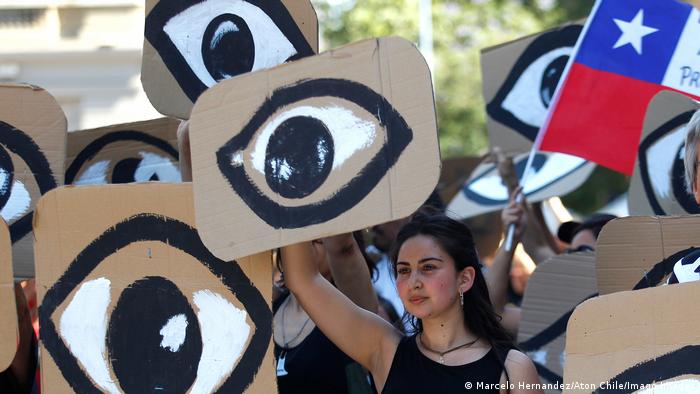 Chile | Presidente Boric indultó a diez personas condenadas por delitos en estallido social
