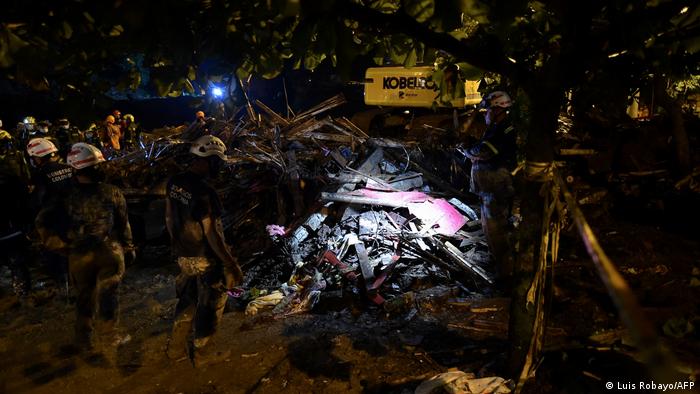 Deslizamiento de tierra en Colombia dejó a una niña muerta y 31 personas atrapadas