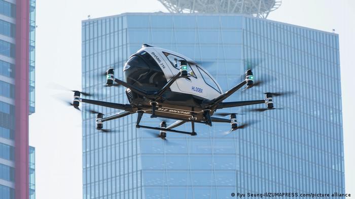 Dron norcoreano traspasó perímetro en torno a la oficina presidencial en Seúl