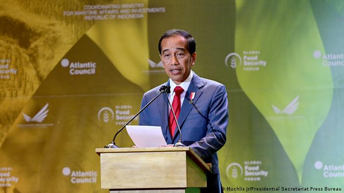 Indonesia | Presidente admitió históricas violaciones de derechos humanos