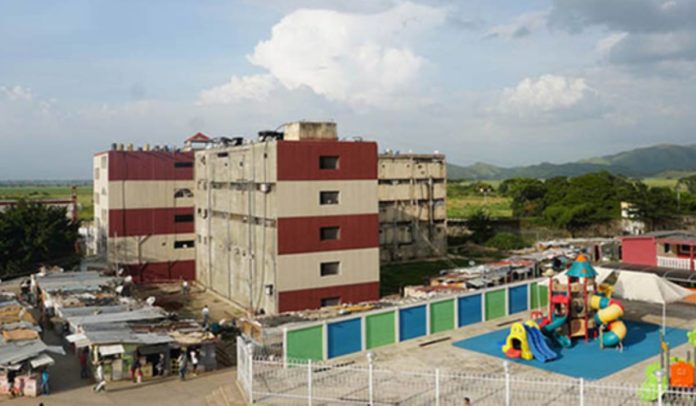 Preso mató a bebé en Tocorón: Reclusos lo lincharon