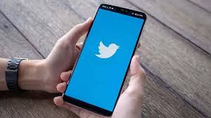 Ingenieros de Twitter pueden ‘tuitear’ desde diferentes cuentas