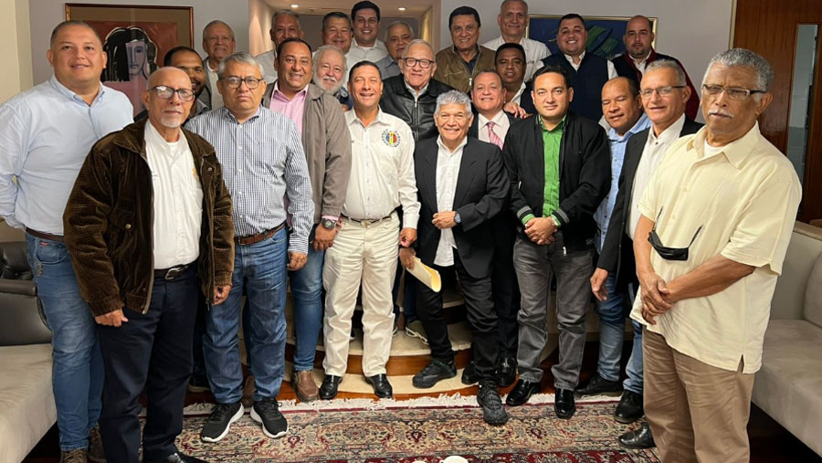 25 seccionales de Acción Democrática ratifican el apoyo a Bernabé Gutiérrez para las presidenciales