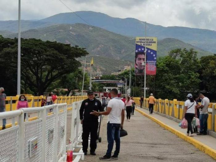 Freddy Bernal: Venezuela desplegó operativo especial de seguridad permanente en frontera con Colombia