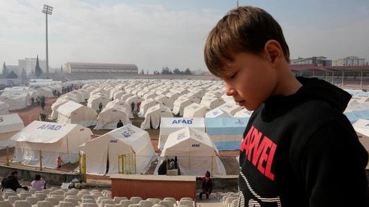 Turquía | Tres nuevos rescatados y 291 niños sin identificar tras terremotos