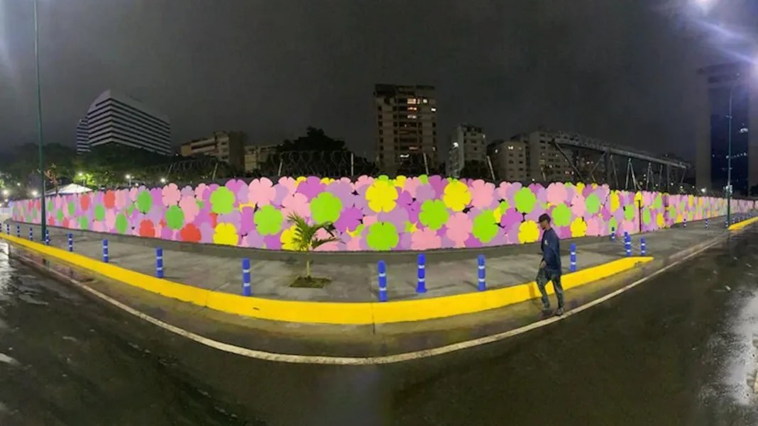 Chacao inauguró mural «Flores para mi tierra»