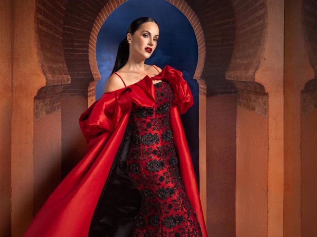 Premian a Jacqueline Aguilera por su carrera y aporte social