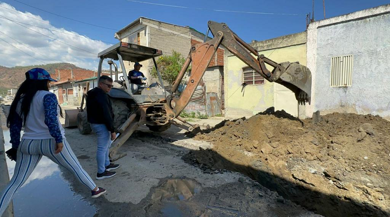 Aragua |Más de 150 familias favorecidas con rehabilitación de colector de aguas servidas