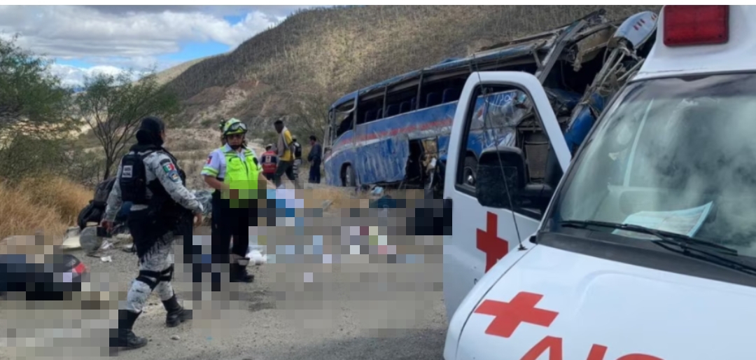 Accidente de autobús con migrantes en México dejó 17 fallecidos
