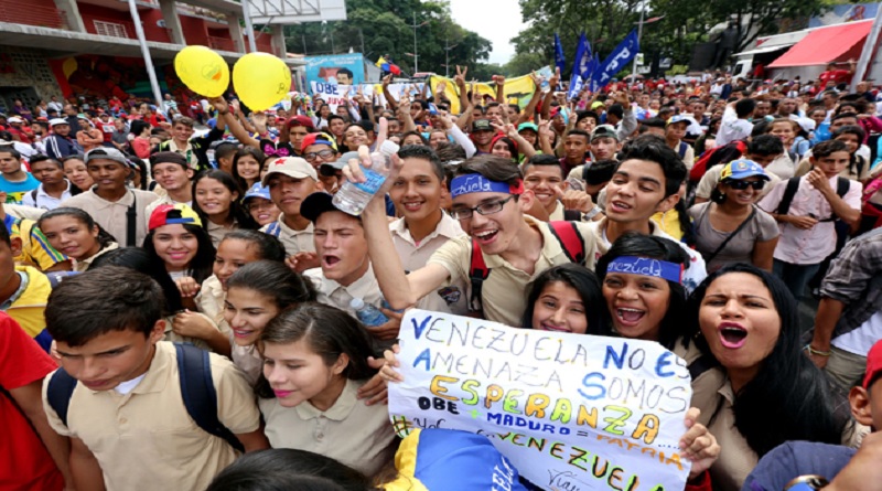 Presidente Maduro saludó a la juventud venezolana en su día