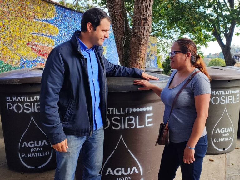 Elías Sayegh: Con el programa «Agua para El Hatillo» apoyamos a las familias
