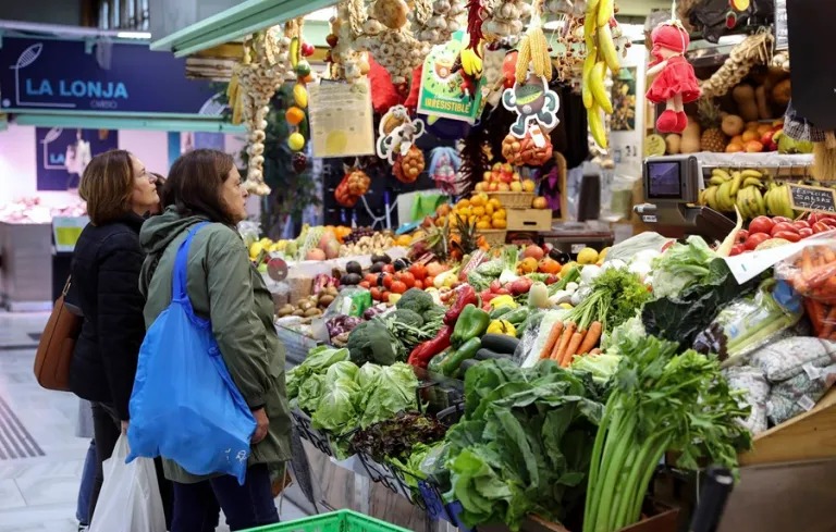 En España la inflación subió 6 % en febrero, con una subida récord de los alimentos del 16,6 %