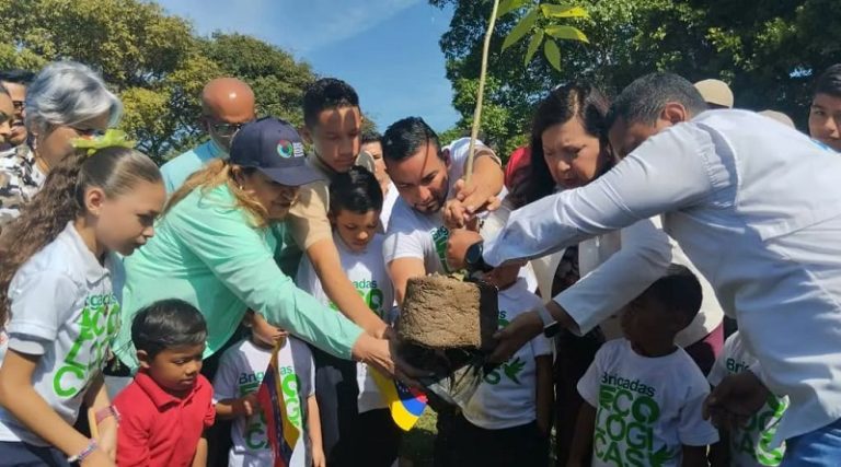 Brigadas Ecológicas Escolares en Caracas son juramentadas
