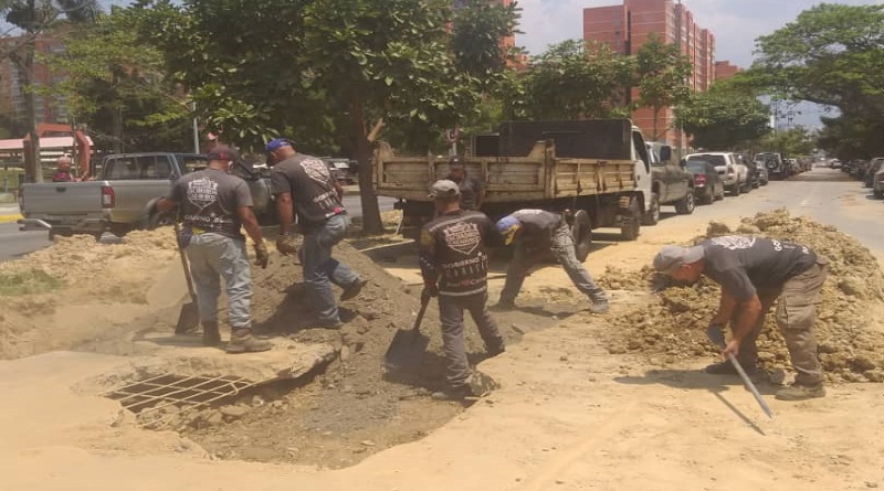 Escuadrón Caza Hueco realizó reparaciones en Catia, Coche y San Bernardino