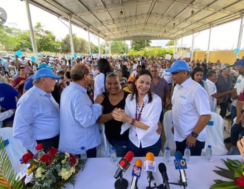 “Venezuela está en una fase distinta”, así lo afirmó la candidata a las elecciones primarias María Corina Machado