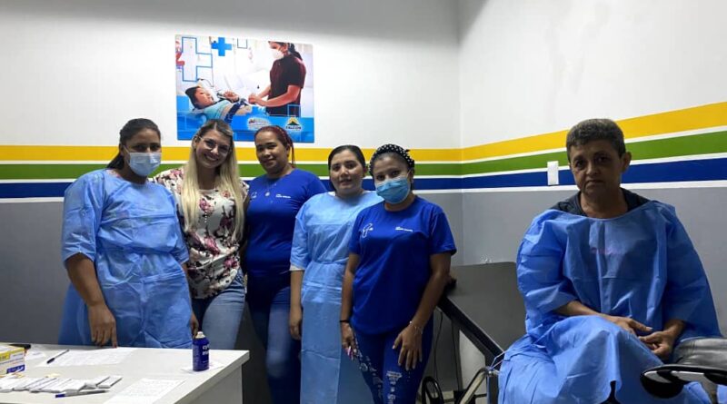 Más de 30 mujeres de La Cañada participan en jornada de planificación familiar