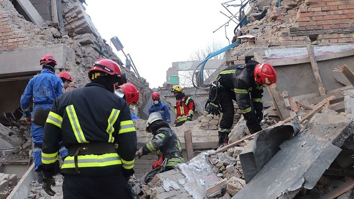 Rusia lanzó un nuevo ataque sobre Ucrania horas después de la reunión entre Putin y Xi