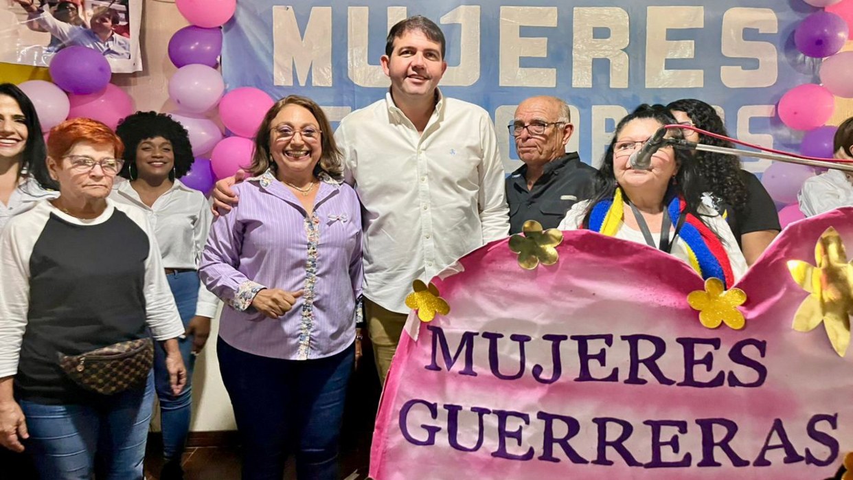 Carlos Prosperi promete Ley de igualdad laboral para las mujeres