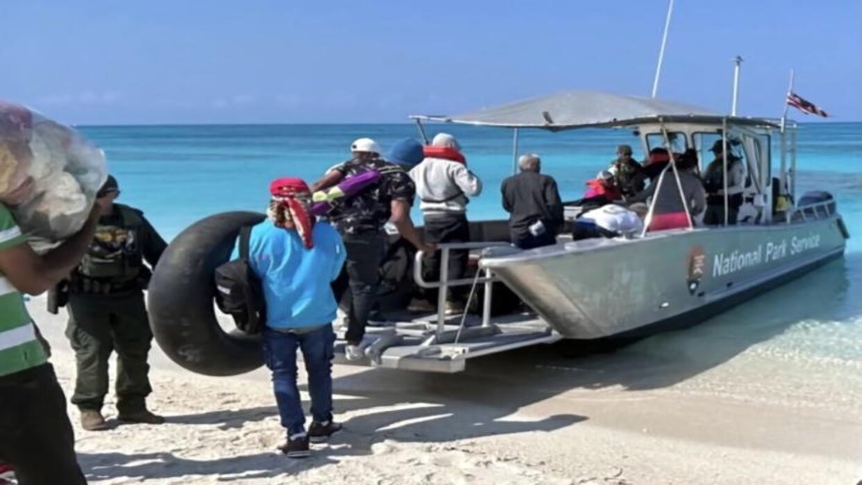 Migrantes cubanos fueron detenidos al desembarcar en cayo de Florida