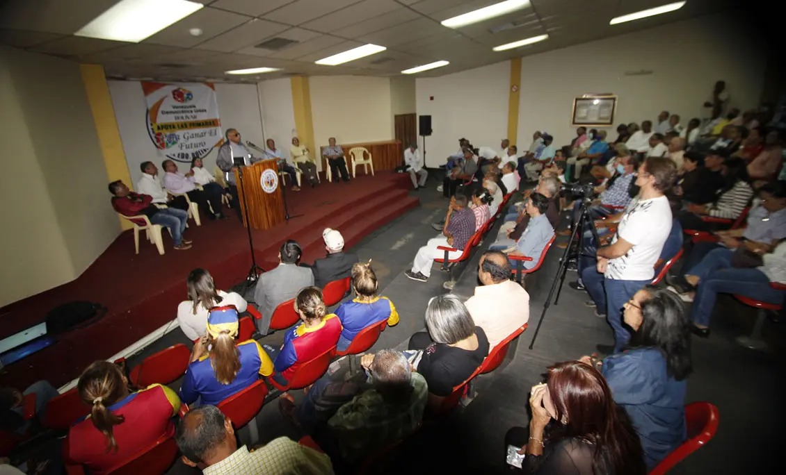 Instalan Movimiento Venezuela Democrática Unida en Bolívar