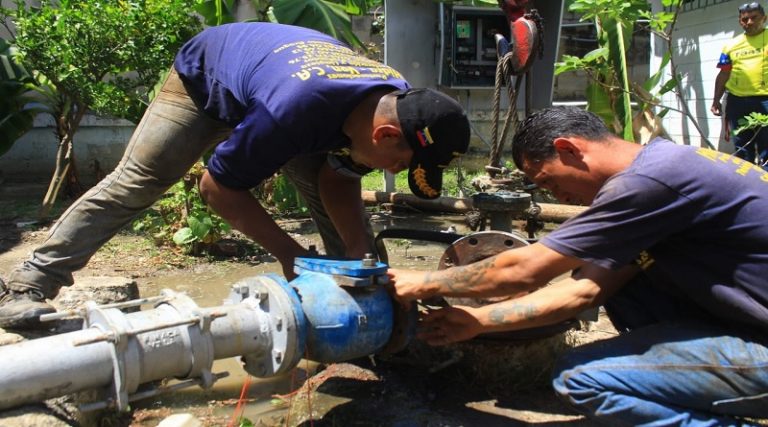 En conmemoración por el Día de la Muje inauguran pozo «Los Mecedores» para favorecer a 212 familias en Caracas