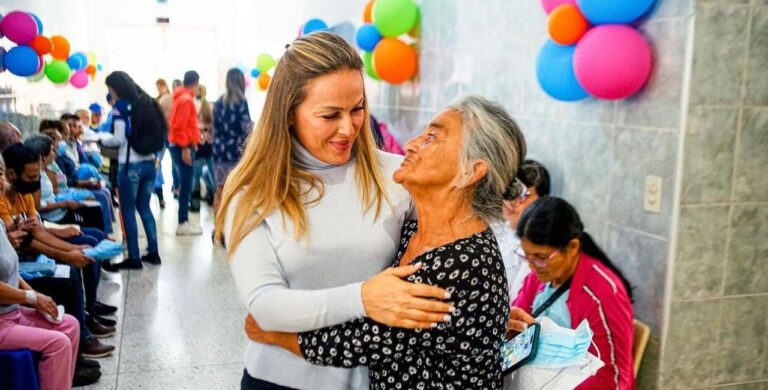 En el Hospital Militar realizan seguimiento a los pacientes que fueron operados de cataratas el día de ayer lunes