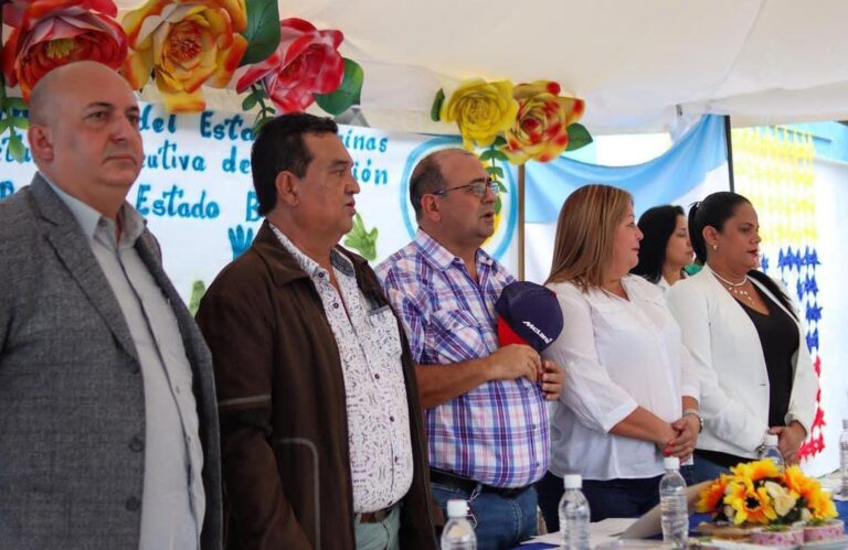 El gobernador de Barinas aseguró que este año 2023 serán beneficiadas 155 escuelas estadales