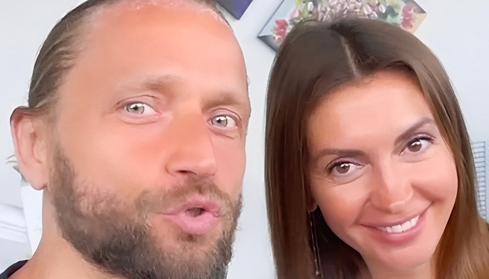 Padres influencers quisieron «alimentar» a su hijo con luz solar y falleció: Tenía solo un mes de vida