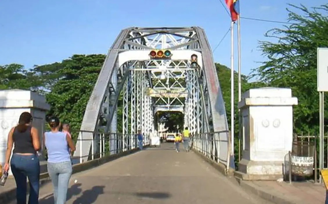 Colombia ya adecuó sus oficinas y espera la luz verde de Venezuela para activar el puente Unión