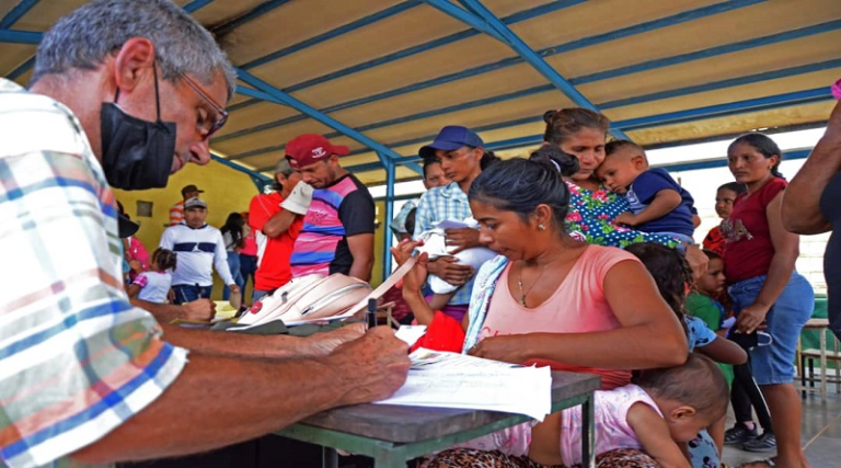 Programa “Por Ti Guasipati” favoreció a comunidades del municipio Roscio en Bolívar
