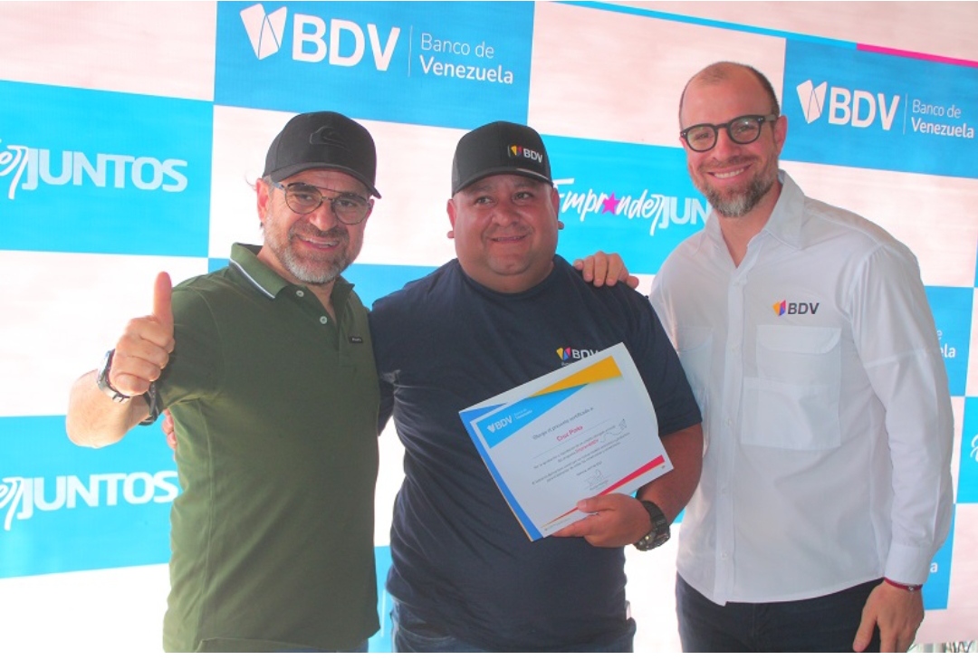 Entregaron créditos productivos a 180 emprendedores carabobeños