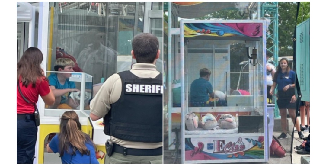 ¡Impactante! Un niño desesperado por un juguete de premio quedó atrapado en una máquina de feria