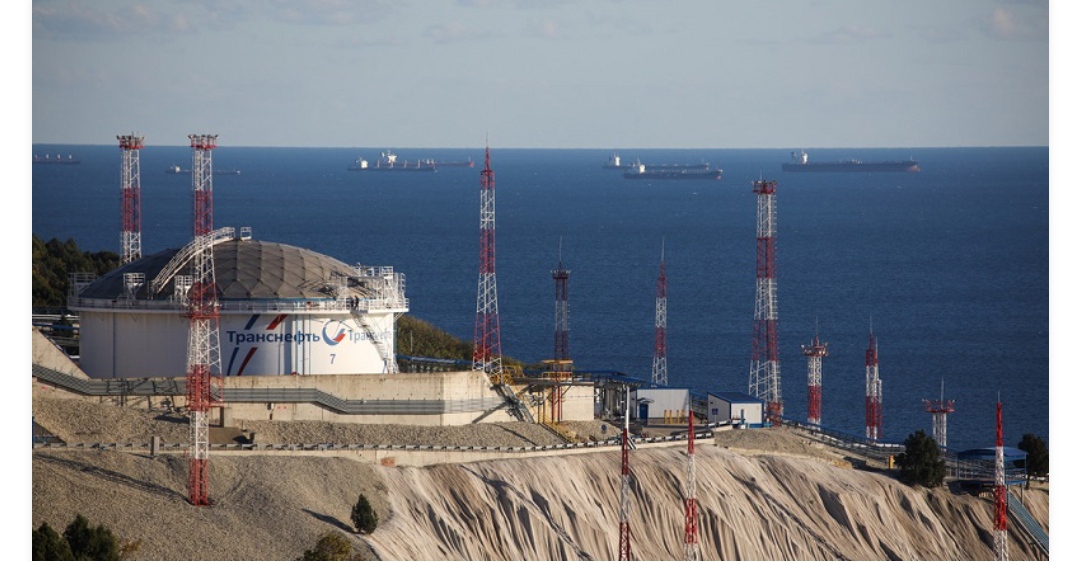 Rusia reduce el uso de dólares y euros en comercio de recursos energéticos