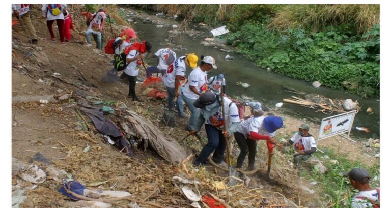 Cuadrillas “Súper Bigote” iniciaron el saneamiento del caño La Yuca en Valencia