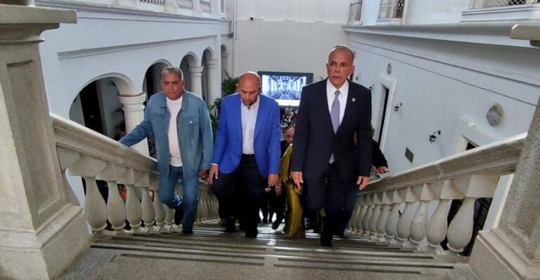 Gobernador Rosales: El Palacio de Gobierno luce hoy su mejor rostro y sale de las ruinas en 155 años