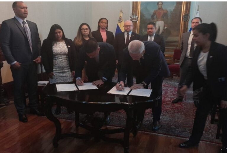 Venezuela y Rusia firman acuerdo de cooperación en materia deportiva