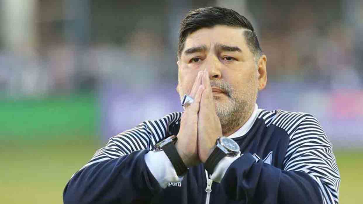 Ocho acusados por la muerte de Maradona irán a juicio en Argentina